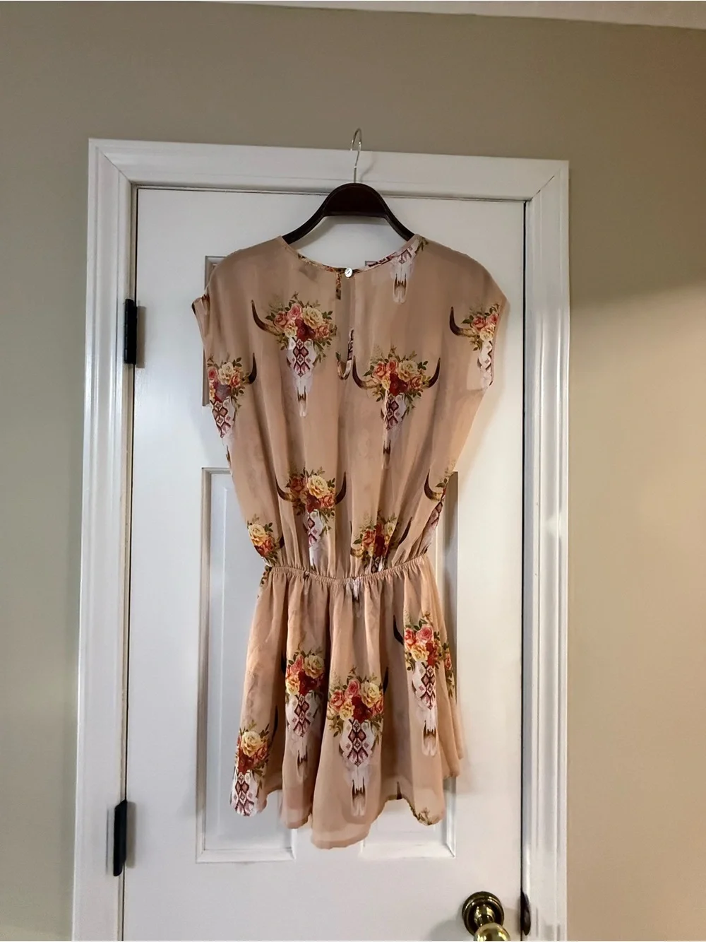 Show Me Your MuMu Blush Floral Keyhole Romper